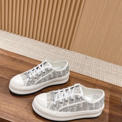 Embroidered Canvas Shoes