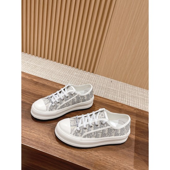 Embroidered Canvas Shoes Embroidered Canvas Shoes