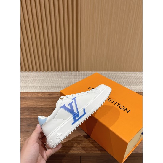 LV SNEAKERS