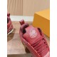 LV SNEAKERS