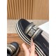 slippers slippers