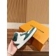 LV SNEAKERS