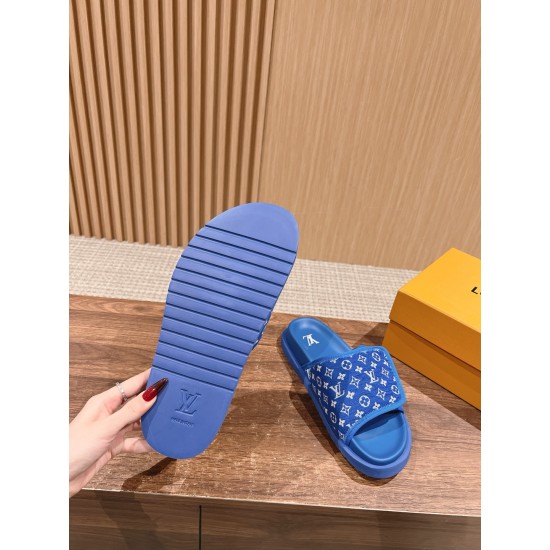 LV SLIPPERS