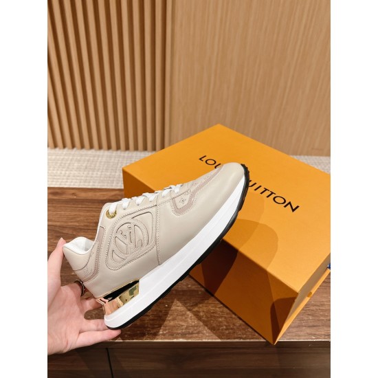 LV SNEAKERS