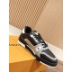 LV SNEAKERS