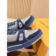 LV SNEAKERS