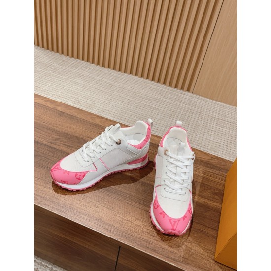 LV SNEAKERS
