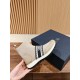 sock shoes