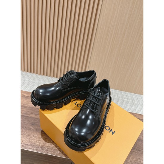 LV Sneakers