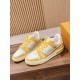 LV SNEAKERS