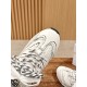 sneakers sneakers