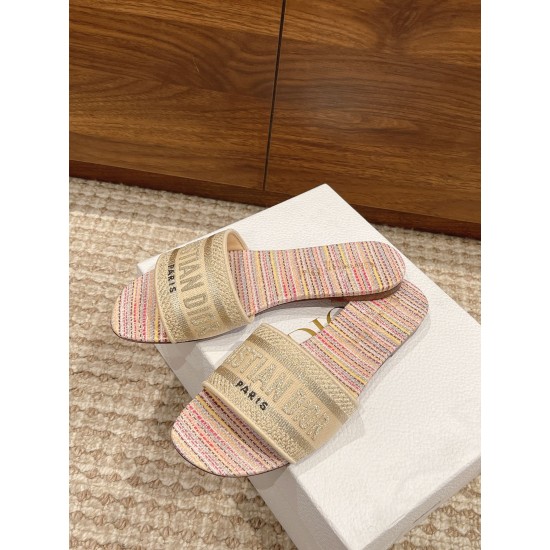slippers slippers