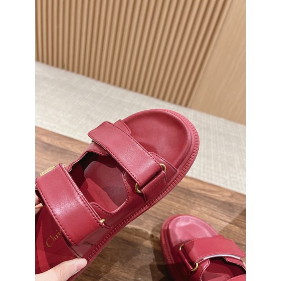 slippers slippers