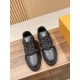 LV SNEAKERS