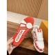 LV SNEAKERS