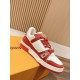 LV SNEAKERS