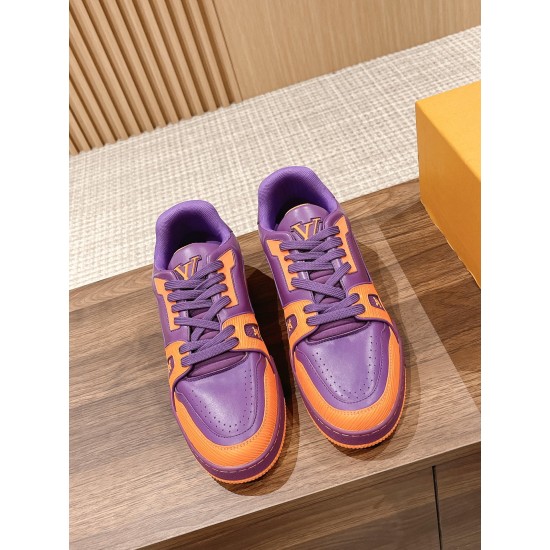 LV SNEAKERS