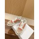 one Sneakers