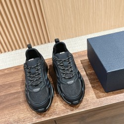 B32 sneakers