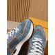 LV SNEAKERS