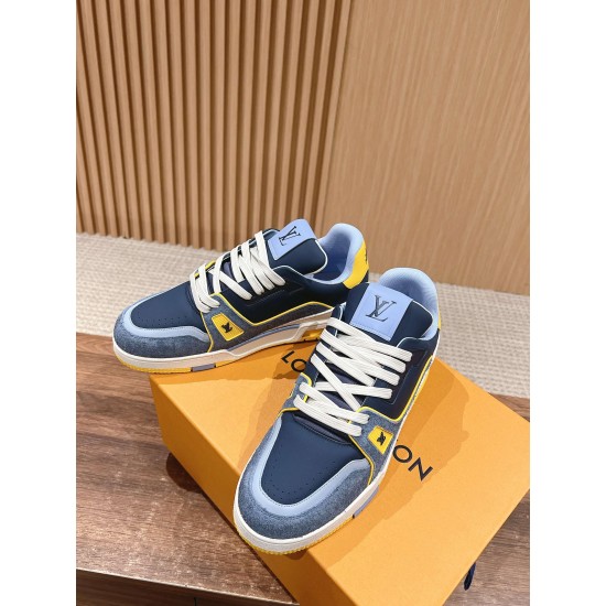 LV SNEAKERS
