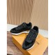 LV SNEAKERS