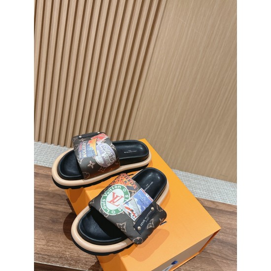 LV SLIPPERS