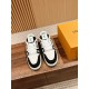 LV SNEAKERS LV SNEAKERS