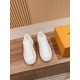 LV SNEAKERS