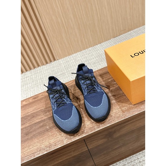 LV SNEAKERS