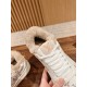 LV SNEAKERS
