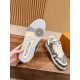 LV SNEAKERS