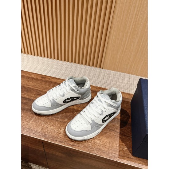 B57 Sneakers B57 Sneakers