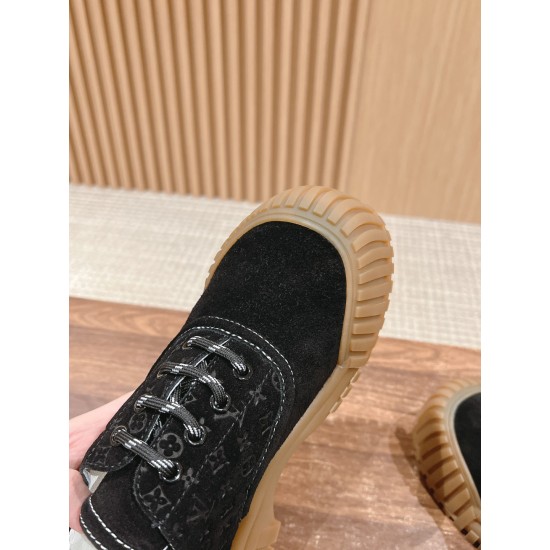 LV Sneakers