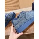 sneakers sneakers