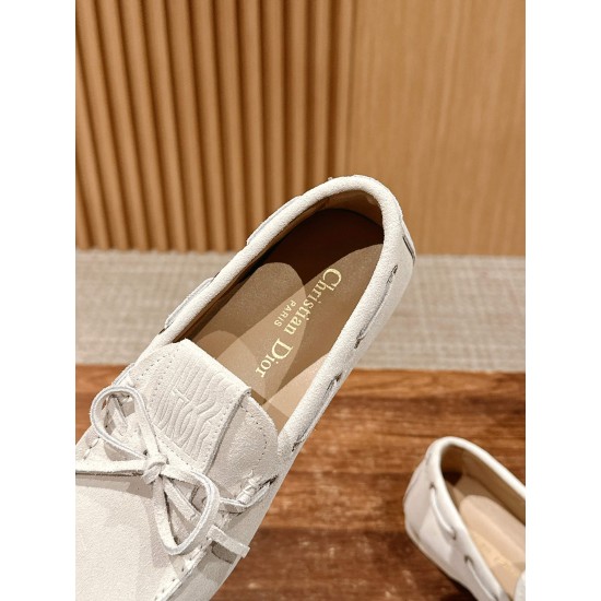 open-toed shoe open-toed shoe