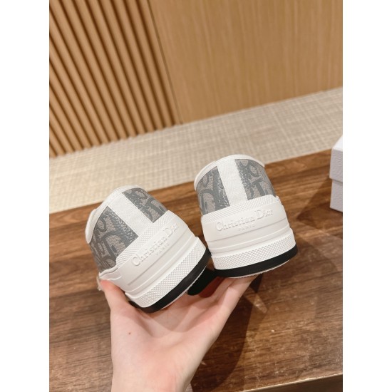Embroidered Canvas Shoes Embroidered Canvas Shoes