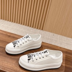 Embroidered Canvas Shoes