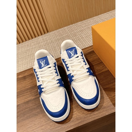LV SNEAKERS