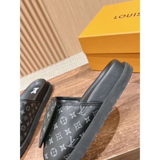 LV SLIPPERS