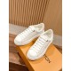 LV SNEAKERS