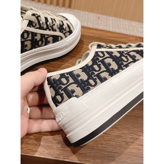 Embroidered Canvas Shoes Embroidered Canvas Shoes