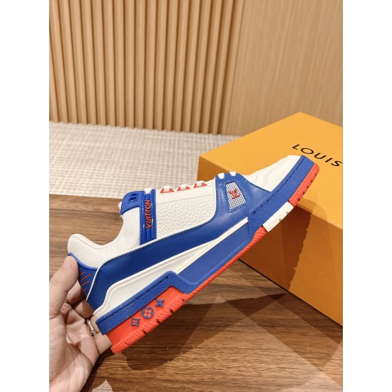 LV SNEAKERS