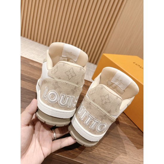 LV SNEAKERS