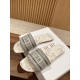 slippers slippers