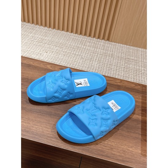 LV SLIPPERS