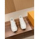 LV SNEAKERS