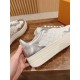LV SNEAKERS