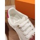 LV SNEAKERS