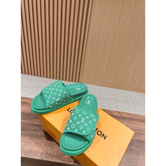 LV SLIPPERS